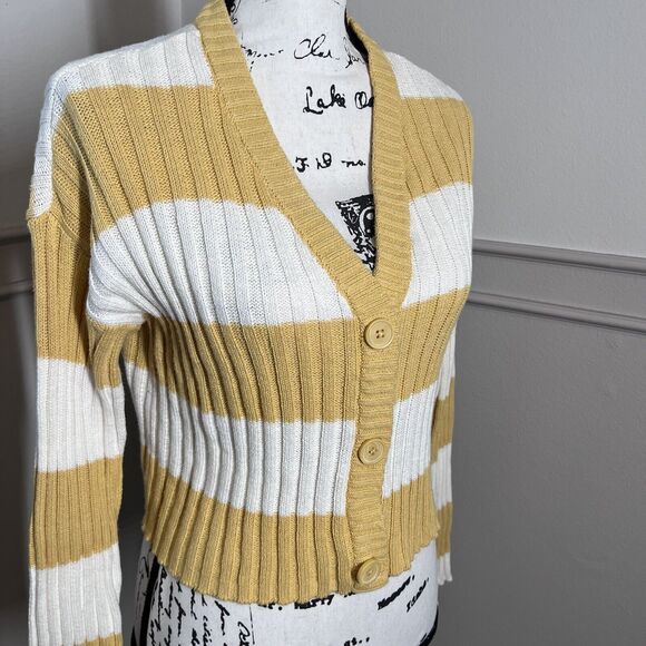 NWT American Eagle Yellow Striped Cardigan Sweater Womens XS Crop Y2K Preppy NEW - Picture 2 of 9